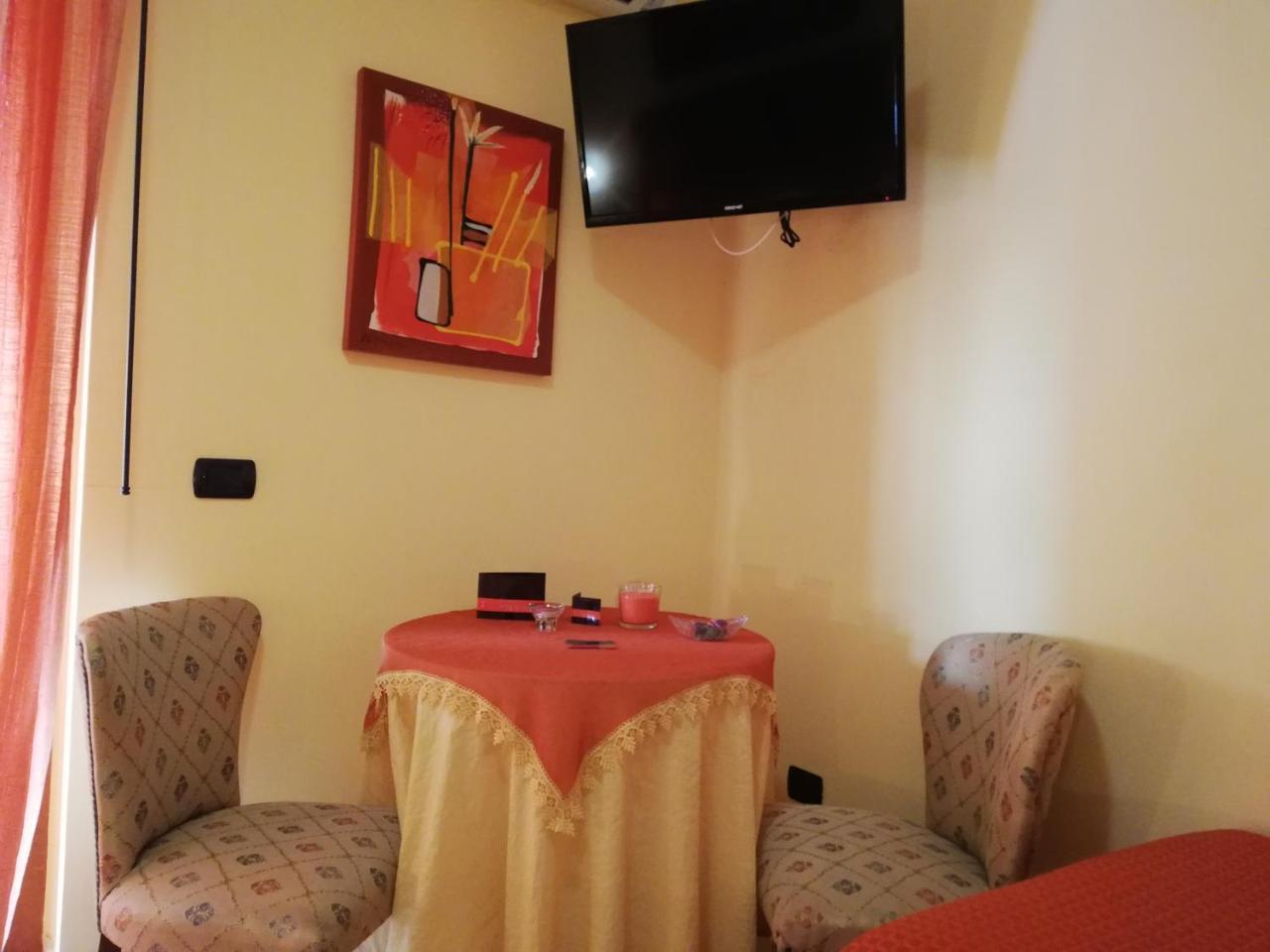 Bed & Breakfast Domus Traiani 2*